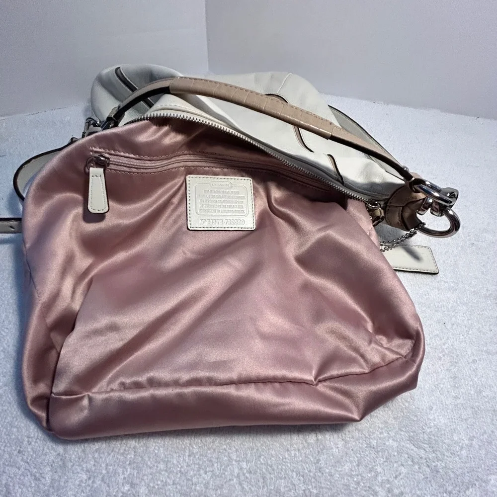 Coach Madison Ivory Tan Croc Embossed Leather Hobo Crossbody Bag F22509